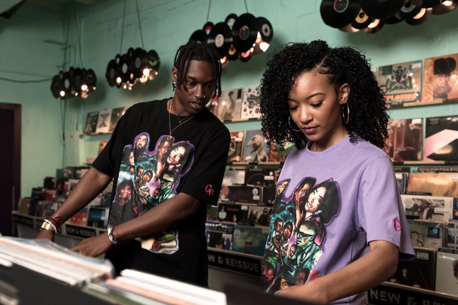 10 Amazing 90s T-shirt Designs You Will Want Right Now 10 10 amazing 90s t-shirt designs